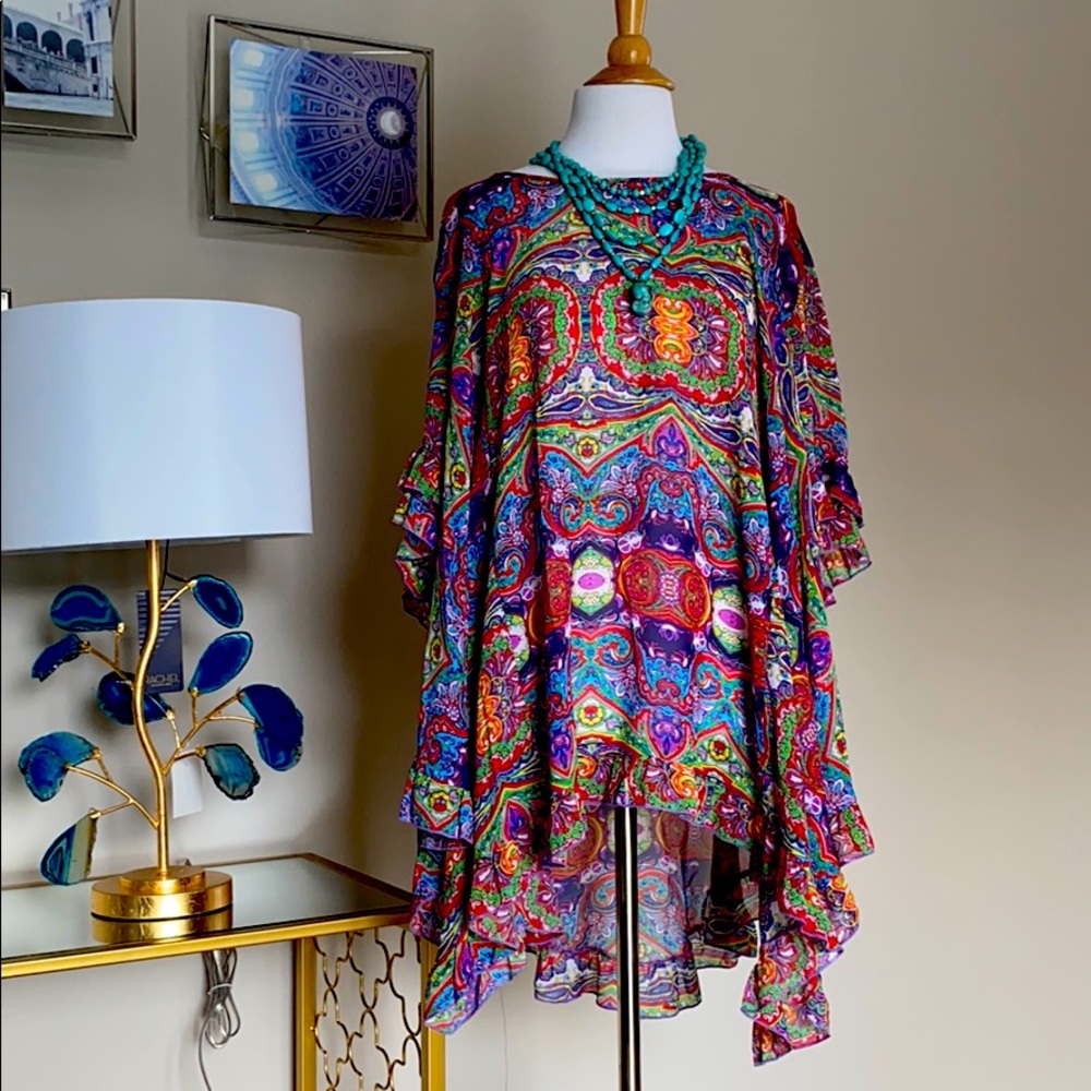 Beautiful ruffle hem blouse